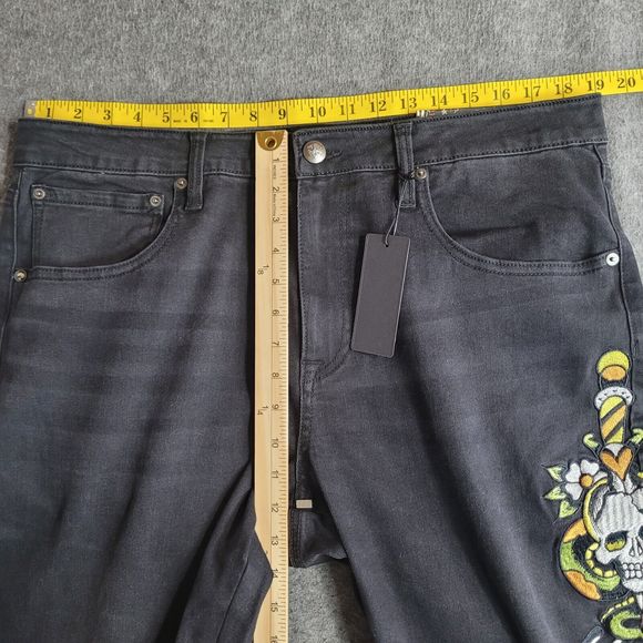 Ed Hardy Mens 38x32 Black Denim Slim Jeans Embroidered Skull Snake Panther NWT - Picture 4 of 11